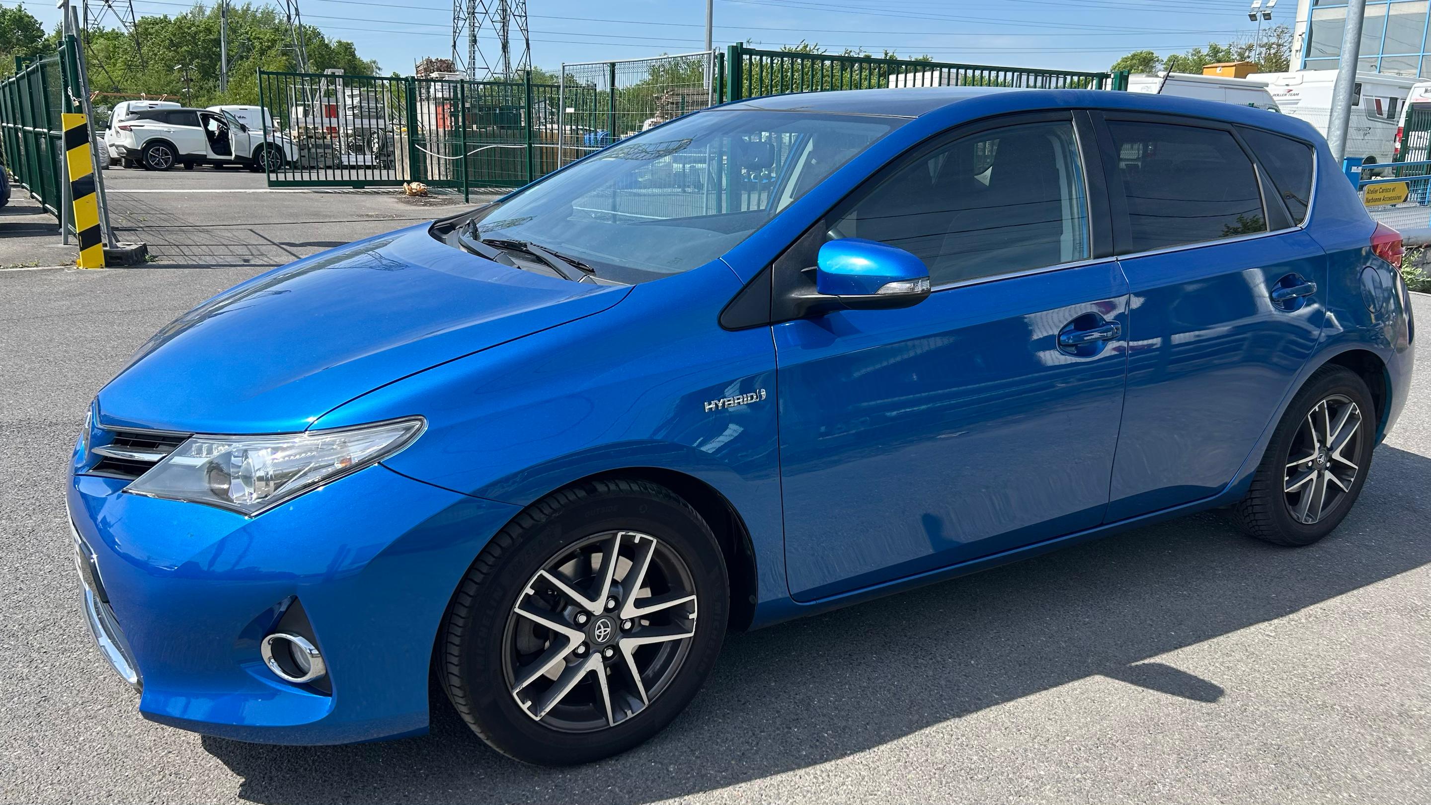 Toyota AURIS 2015 à Massy