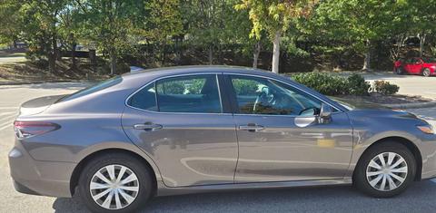 Toyota Camry Hybrid 2022
