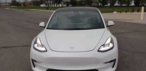 Tesla Model 3 2021
