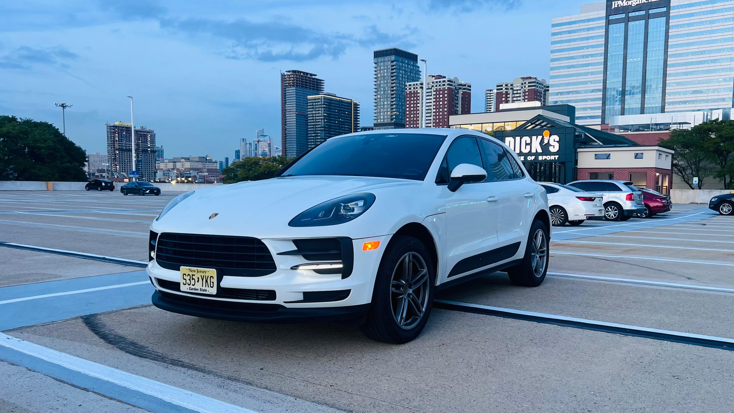 Porsche Macan 2021 in Jersey City, NJ
