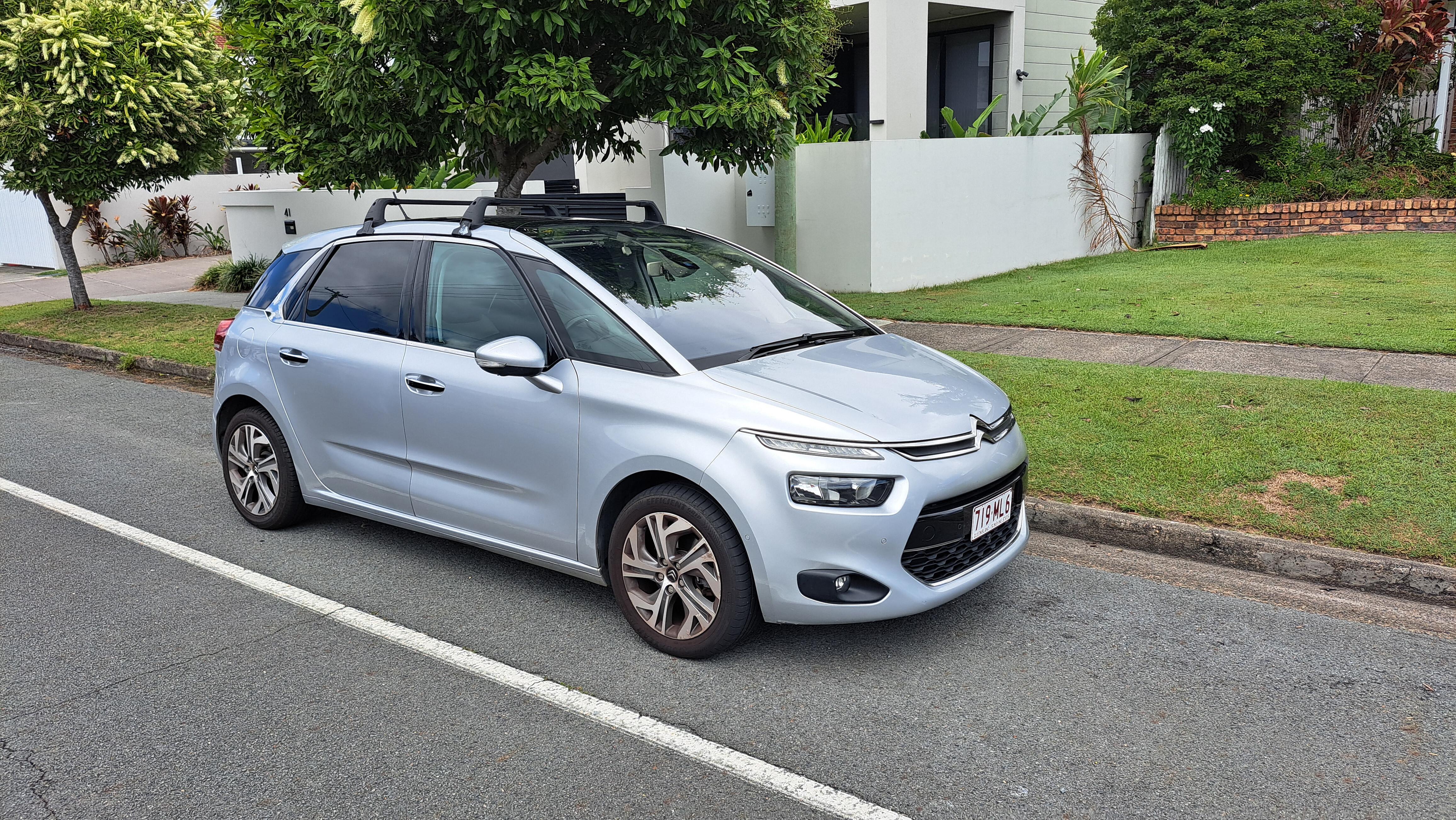 Citroen C4 2016 in Burleigh Heads