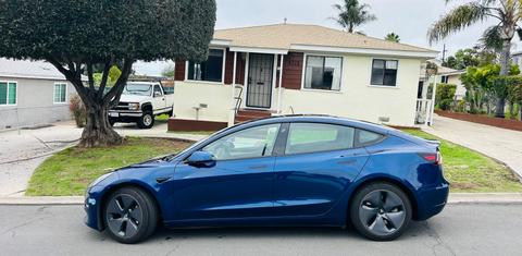 Tesla Model 3 2022