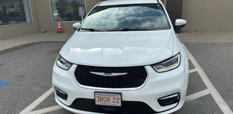 Chrysler Pacifica 2023