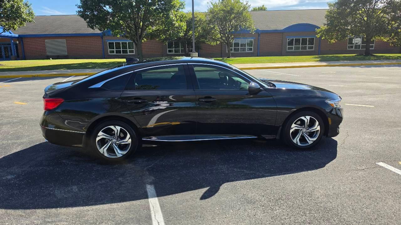 Honda Accord 2018 in Avon, IN