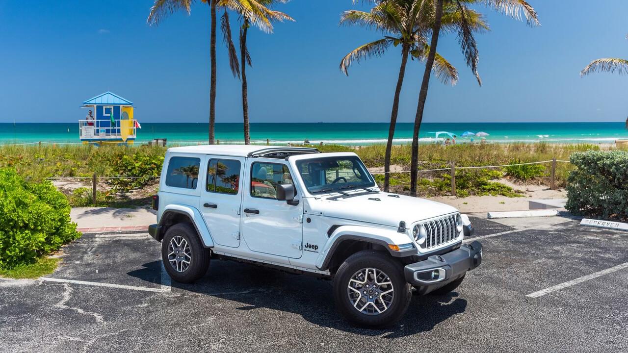 Jeep Wrangler 2025 rental in Dania Beach, FL by Kyrylo P. | Turo