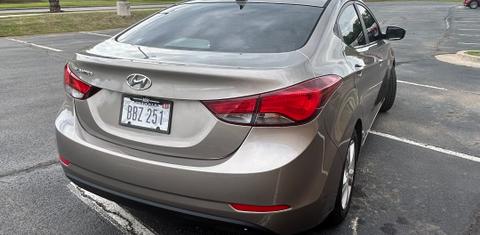 Hyundai Elantra 2016