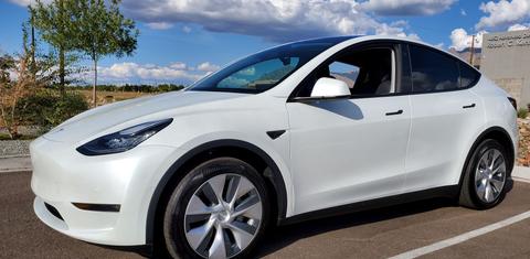 Tesla Model Y 2021
