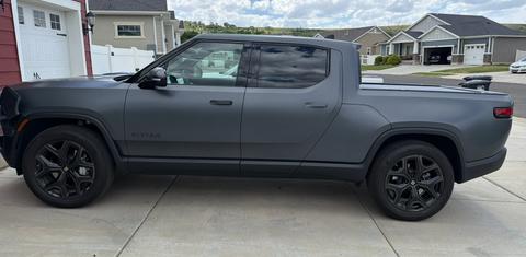 Rivian R1T 2025