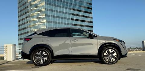 Nissan ARIYA 2025