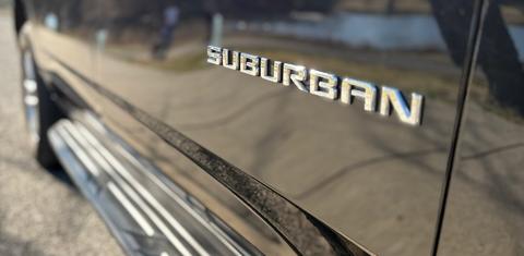 Chevrolet Suburban 2023