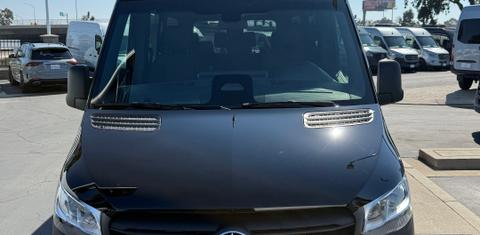 Mercedes-Benz Sprinter 2025