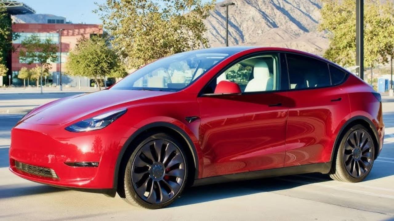 Tesla Model Y 2023 in 