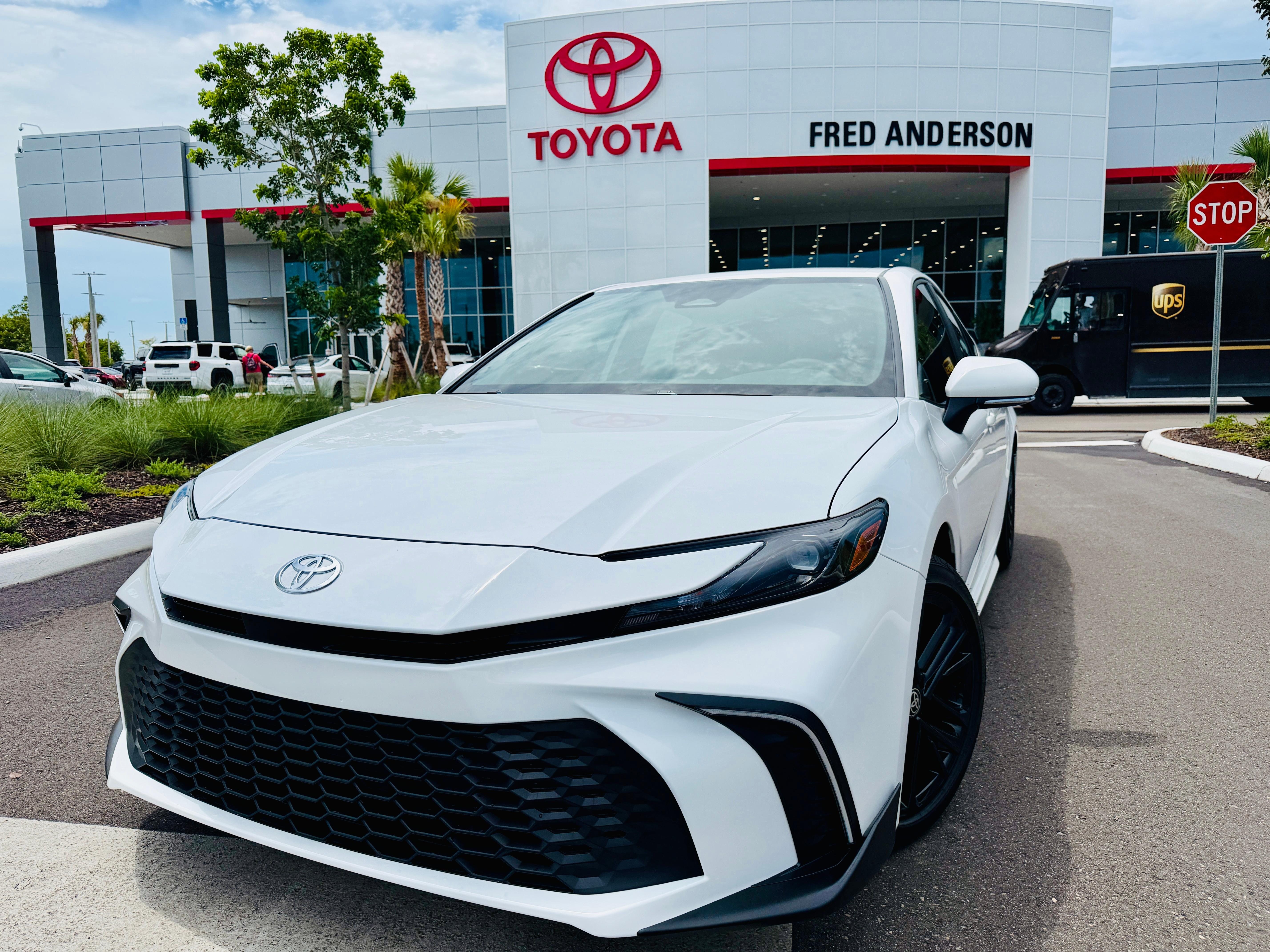 Toyota Camry Hybrid 2026 in North Fort Myers, FL