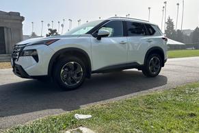 Nissan Rogue 2026 in Los Angeles