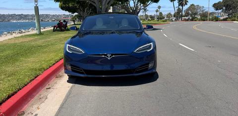 Tesla Model S 2018