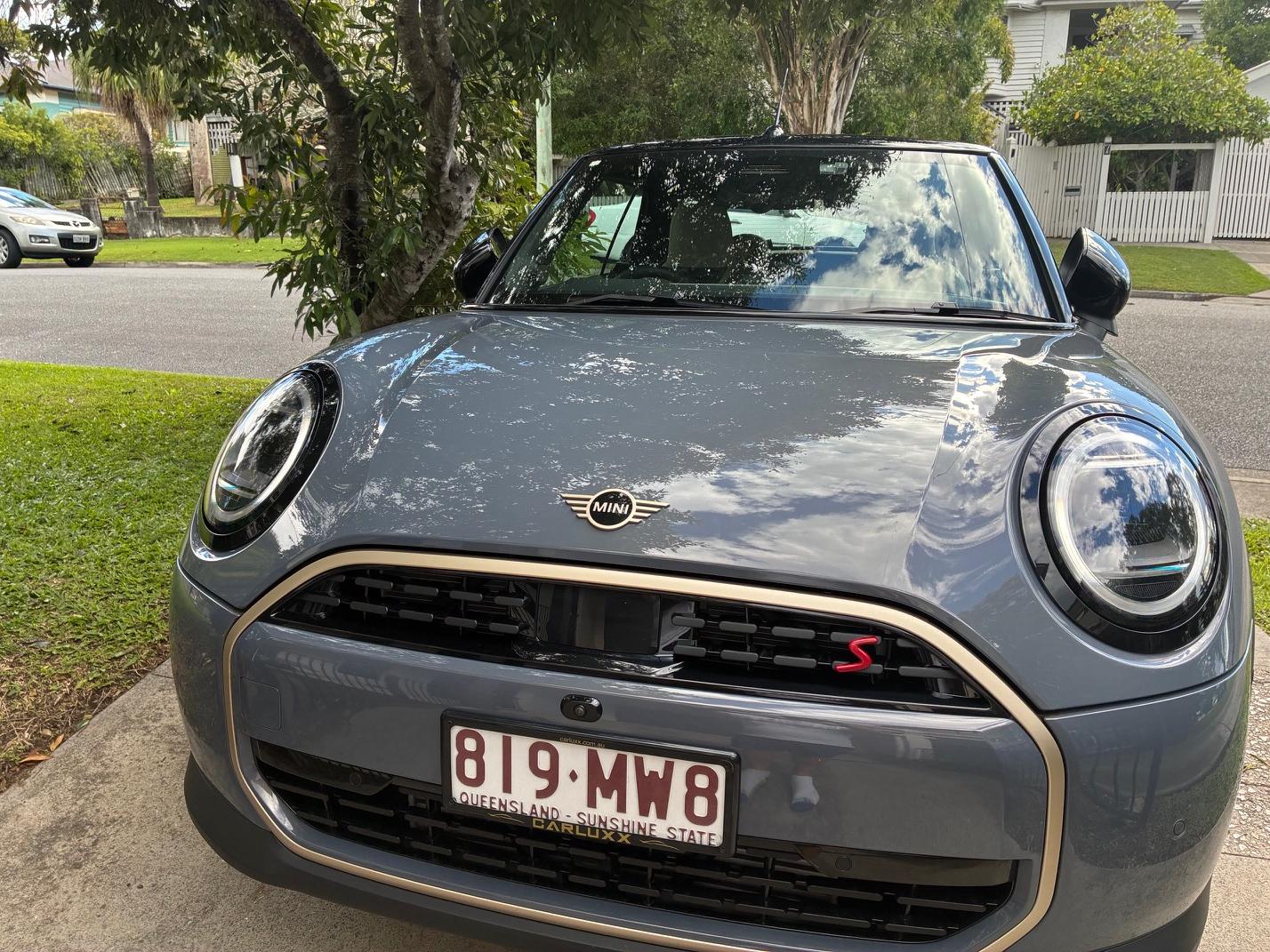 MINI CONVERTIBLE 2023 in Tingalpa