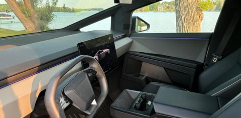 Tesla Cybertruck 2024