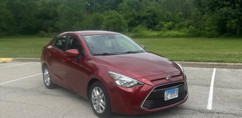 Scion iA 2016