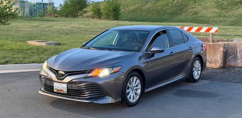 Toyota Camry 2019