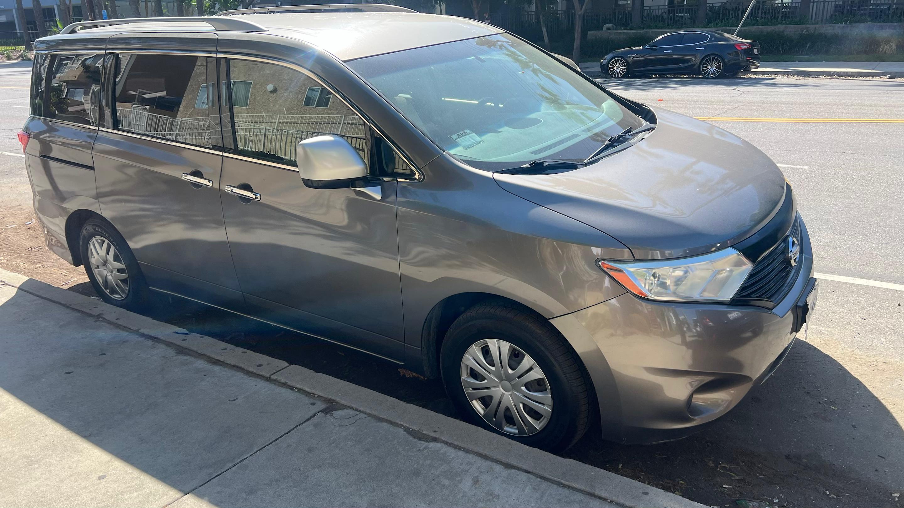 Nissan Quest 2014 in Los Angeles, CA