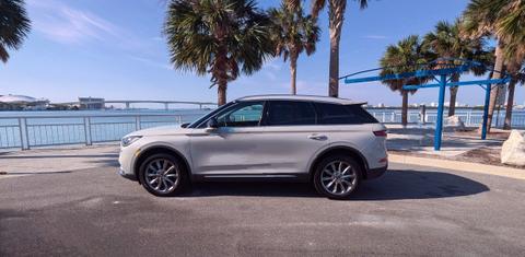 Lincoln Corsair 2020