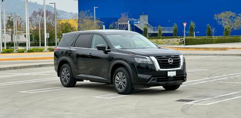 Nissan Pathfinder 2024