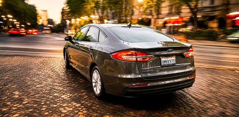 Ford Fusion Hybrid 2019