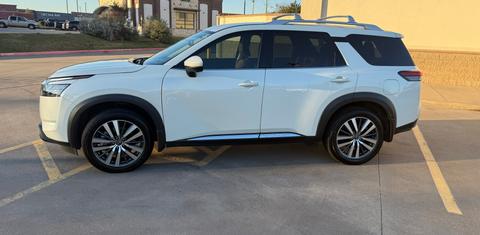 Nissan Pathfinder 2022