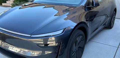 Tesla Model Y 2026
