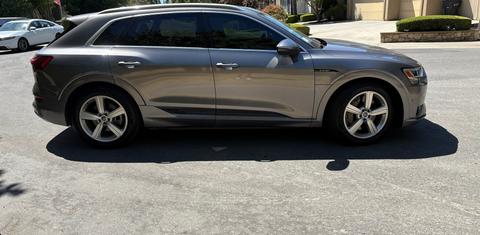Audi e-tron 2019