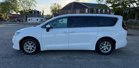 Chrysler Pacifica 2023