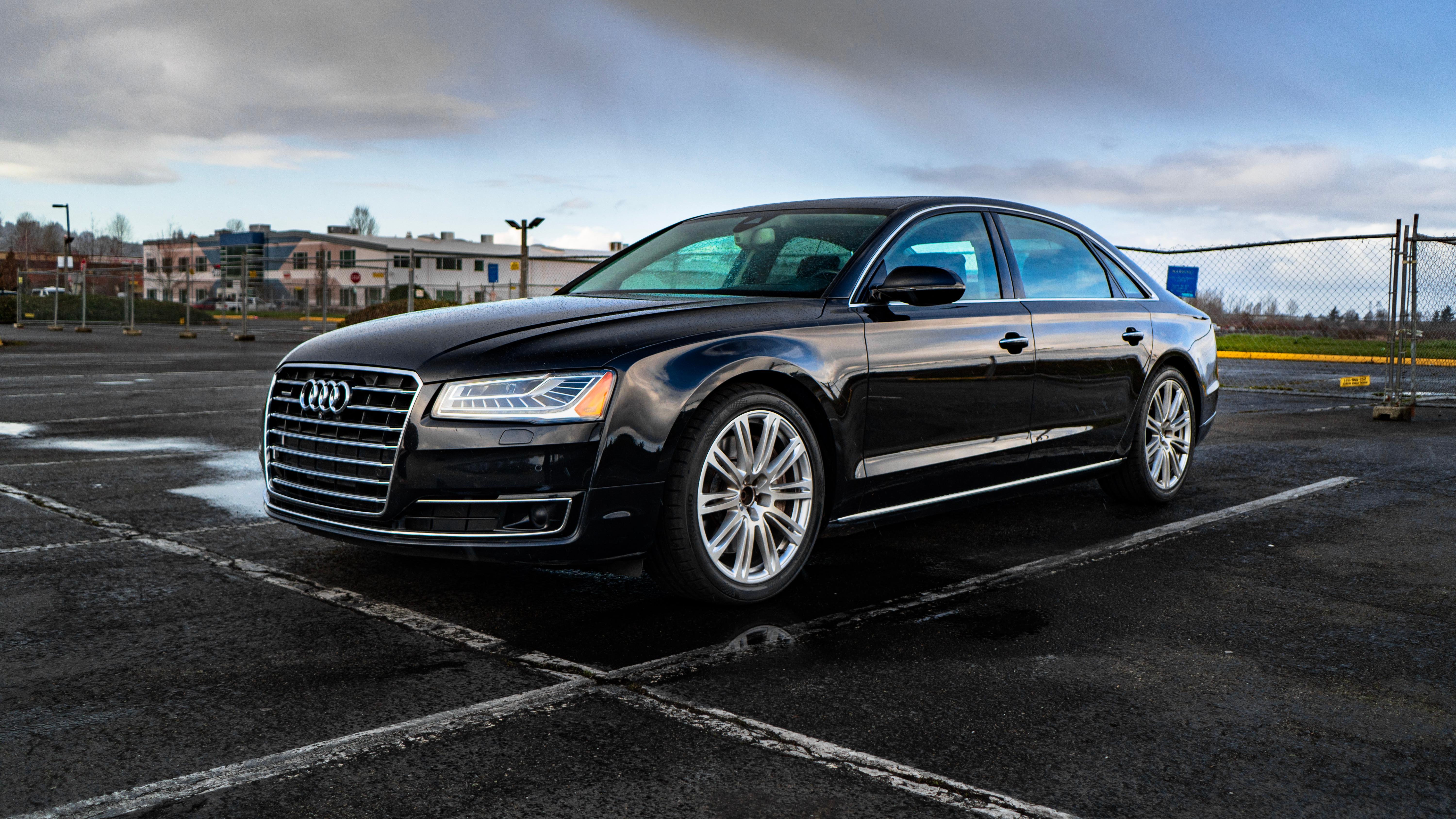 Audi A8 2015 in Kent, WA