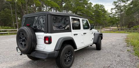 Jeep Wrangler 2023