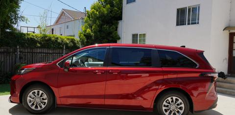 Toyota Sienna 2026