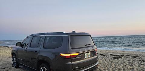 Jeep Wagoneer 2022
