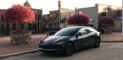 Tesla Model 3 2025