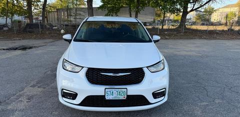 Chrysler Pacifica 2023