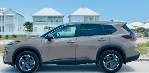 Nissan Rogue 2024