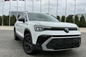 Volkswagen Taos 2026 in Arlington