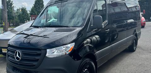 Mercedes-Benz Sprinter 2024