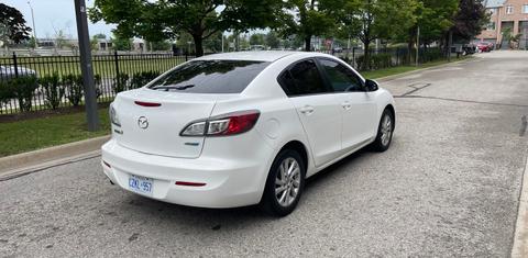 Mazda Mazda3 2012