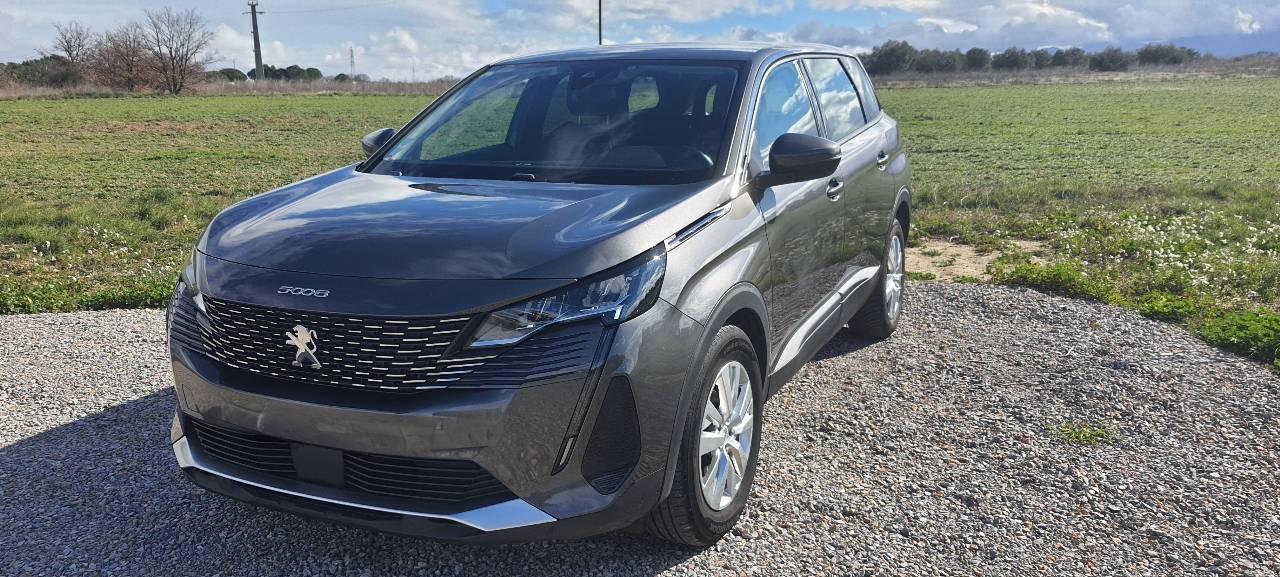 Peugeot 5008 2021 à Ponteilla