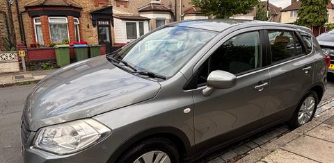 Suzuki S Cross 2014