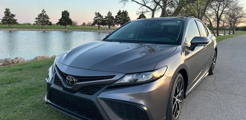 Toyota Camry 2023
