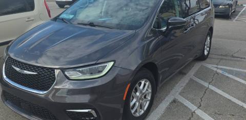 Chrysler Pacifica 2023
