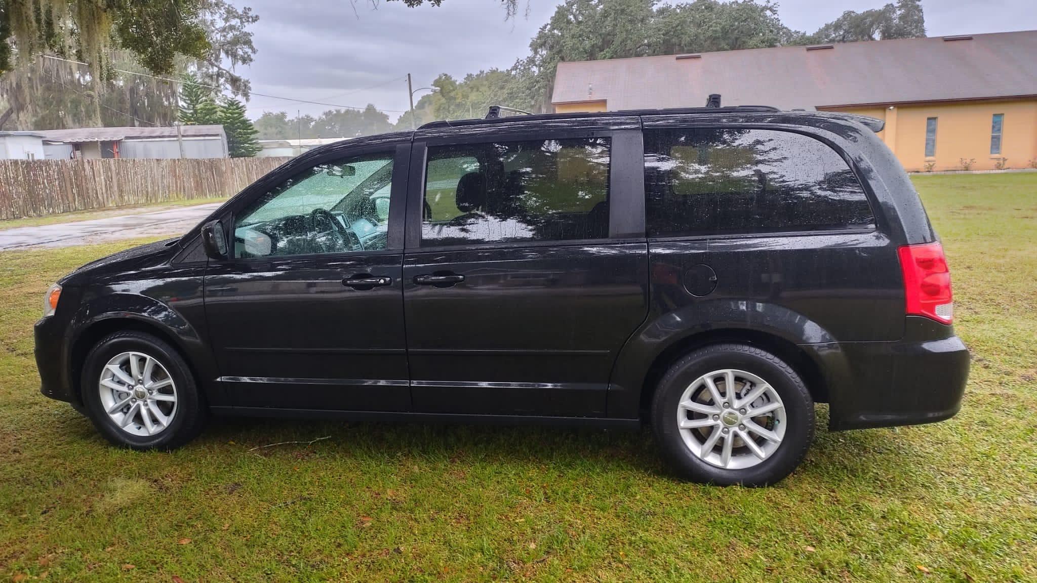Dodge Grand Caravan 2013 in 