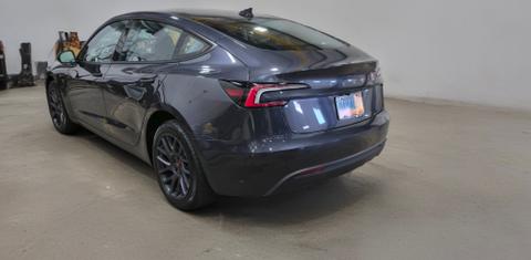 Tesla Model 3 2025