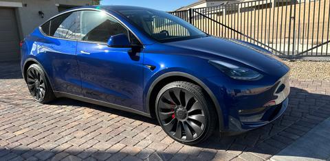 Tesla Model Y 2023