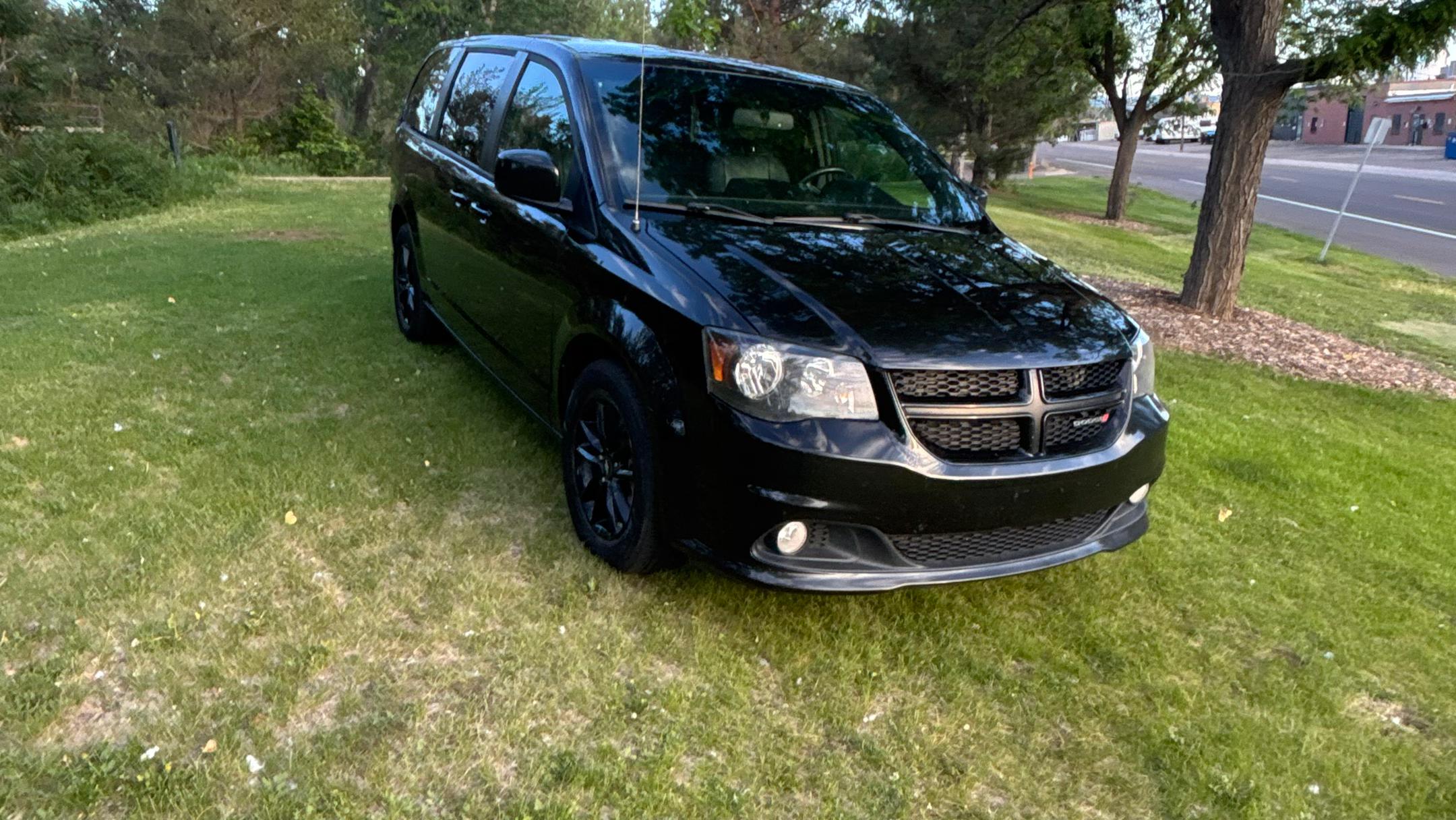 Dodge Grand Caravan 2020 in Denver, CO