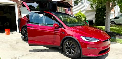 Tesla Model X 2024